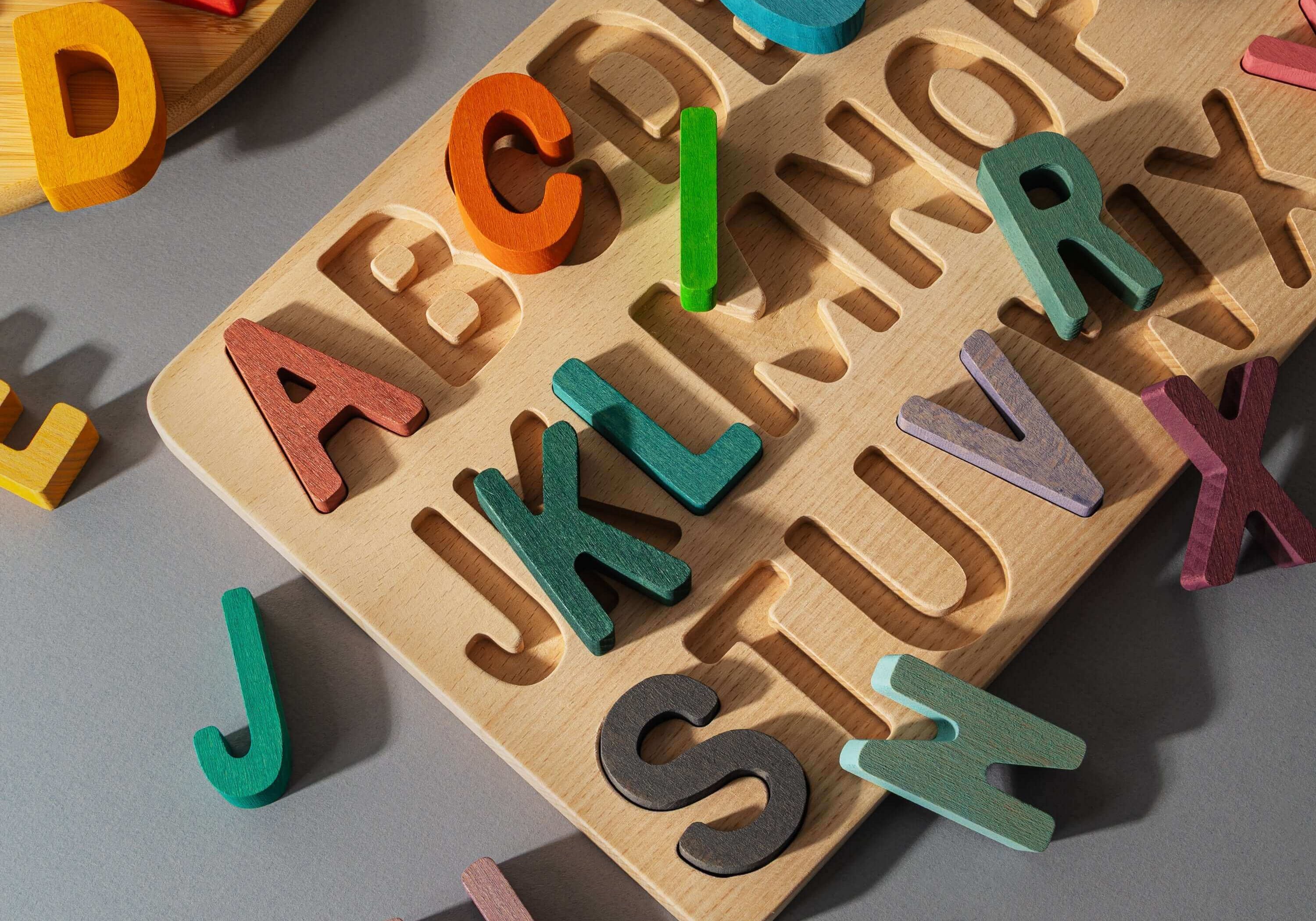 maison rue rainbow wooden alphabet puzzle 